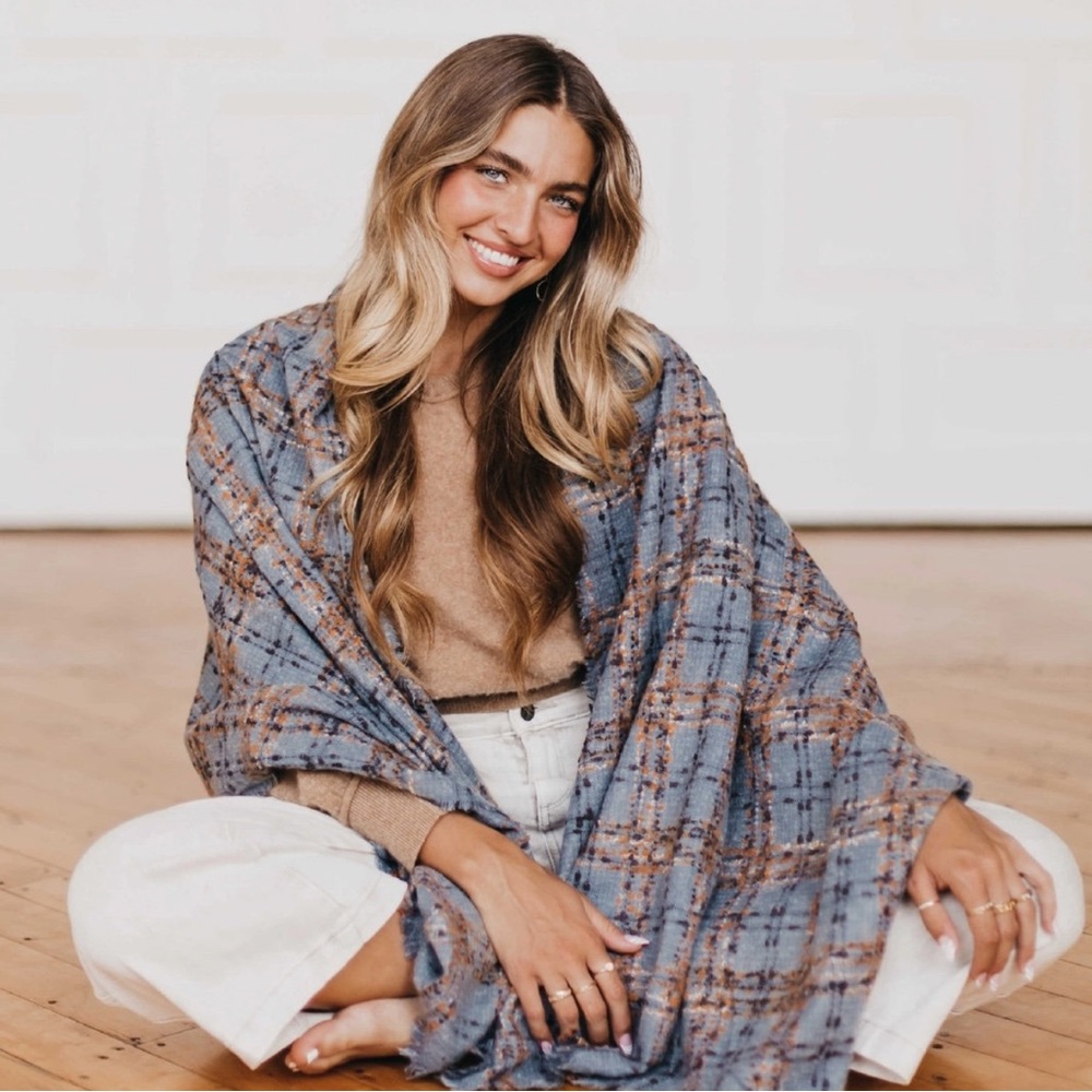 Plaid Fringe Scarf | Blue